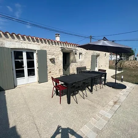Ferienhaus Chai En Pierres A 450 M De La Mer